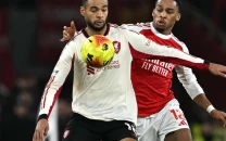 arsenal miss chance to stretch lead arsenal miss chance to stretch lead