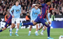 yamal stars as barca edge celta