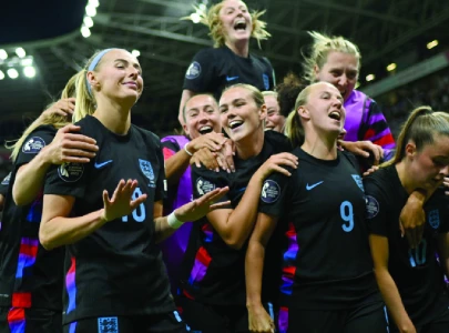 kelly sends england into euro final kelly sends england into euro final