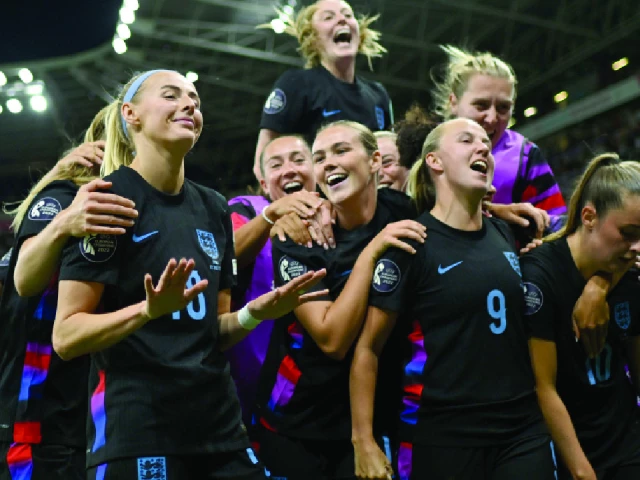 chloe kelly got the late winner against italy to send england into the euro 2025 final photo afp