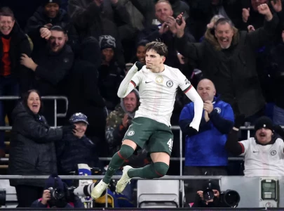 garnacho sends chelsea into league cup semis