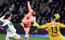 barca wasteful but beat elche to extend liga lead