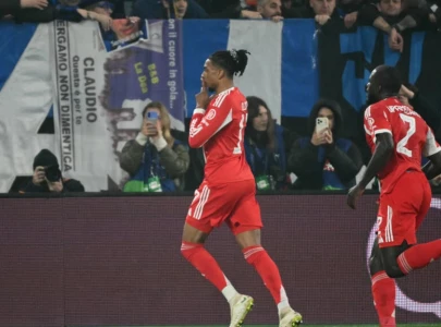 bayern on verge of champions league quarters