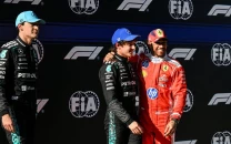 mercedes antonelli blasts to chinese gp pole youngest in f1 history
