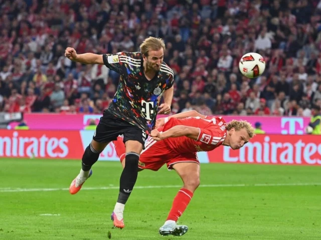 Kane hits Bundesliga century as Bayern rout Union