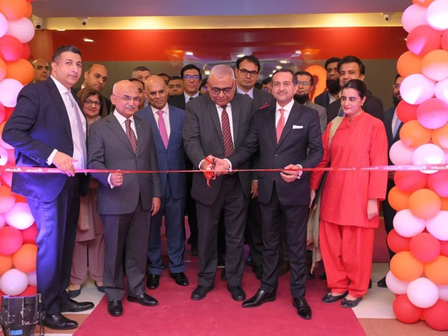 Al Baraka Bank (Pakistan) Limited launches 'Digital Hub and Digital Auto Finance'
