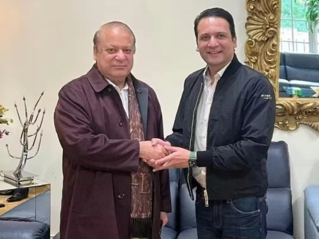 barrister syed iftikhar ali gilani meets pml n president nawaz sharif photo courtesy nukta barrister syed iftikhar ali gilani meets pml n president nawaz sharif photo courtesy nukta