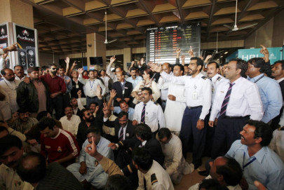 pia faces strike for fourth day