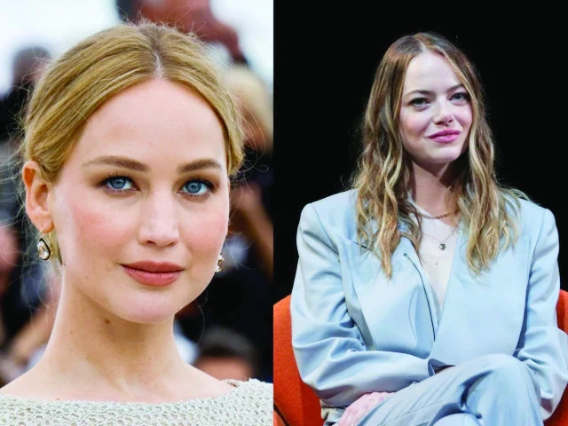 jennifer lawrence and emma stone photos reuters jennifer lawrence and emma stone photos reuters