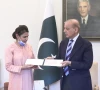 pm shehbaz gifts rs10m cheque to nurse who saved newborn during pims fire on september 3 2026 photo screengrab