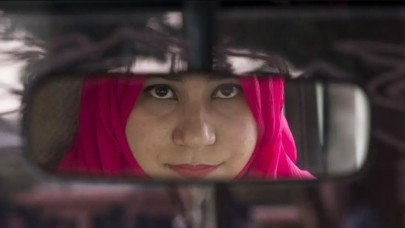 govt to launch women only electric taxi service in karachi govt to launch women only electric taxi service in karachi