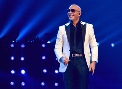 pitbull bst hyde park plan largest bald cap gathering guinness world record