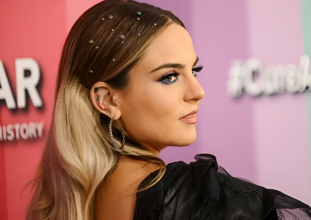 over the influence jojo announces memoir about being a young star and life with addiction