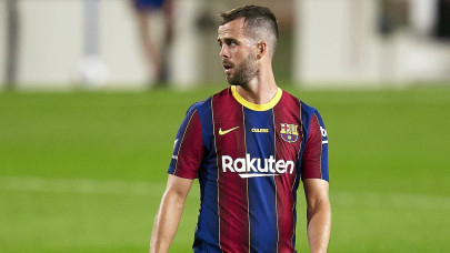 barca s pjanic perplexed about sparse playing time barca s pjanic perplexed about sparse playing time