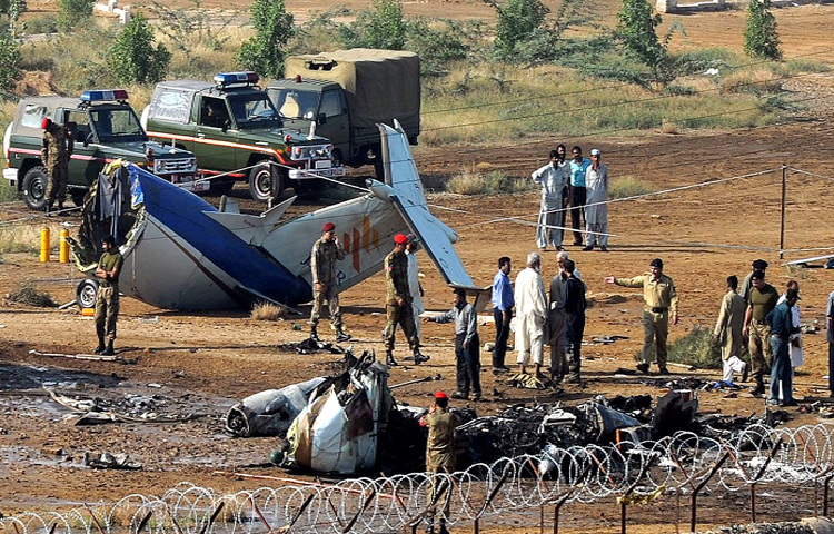 private plane crashes in karachi 21 dead