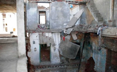 drive against encroachments city govt moves on to bigger targets drive against encroachments city govt moves on to bigger targets