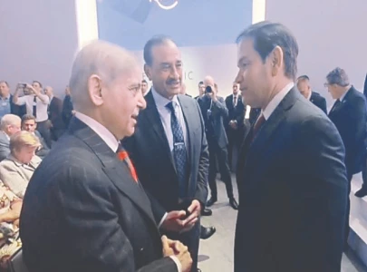 pm cdf interact with world leaders at davos