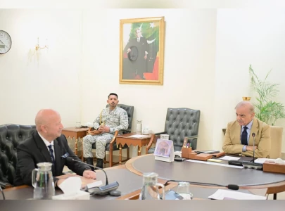 pm reaffirms support for digital investment in pakistan as veon group eyes expansion