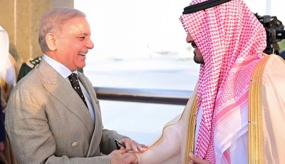 deputy governor of makkah prince saud bin mishal bin abdulaziz receives prime minister shehbaz sharif upon his arrival in jeddah on thursday for a three day official visit to saudi arabia photo pmo