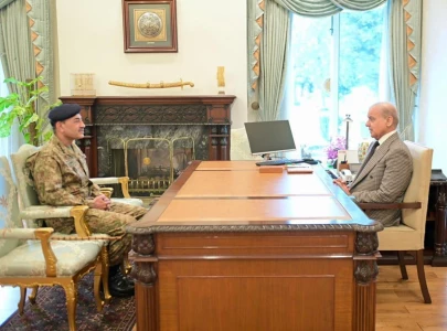 us iran talks pm shehbaz cdf munir affirm all out support to both sides for peaceful agreement