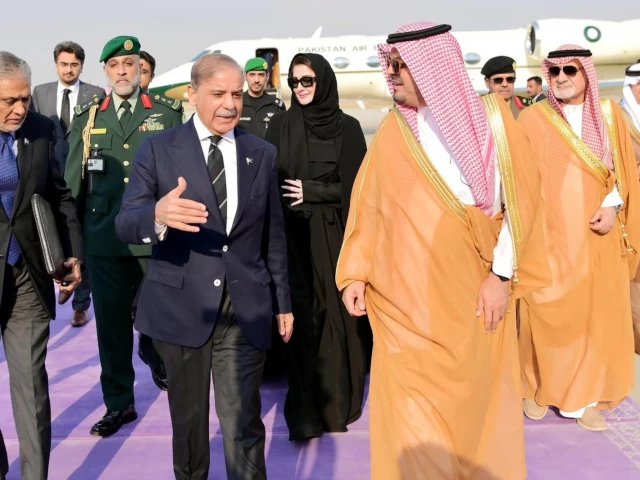 deputy governor of makkah prince saud bin mashal bin abdul aziz al saud welcomes prime minister shehbaz sharif upon his arrival in jeddah on march 19 2025 photo pid deputy governor of makkah prince saud bin mashal bin abdul aziz al saud welcomes prime minister shehbaz sharif upon his arrival in jeddah on march 19 2025 photo pid