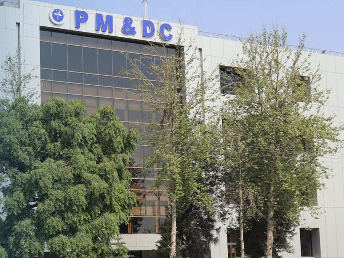PMDC intensifies inquiry into Mirpurkhas medical student death