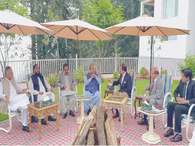 pml n president nawaz sharif consults senior party leaders in murree as the party finalises award of tickets for six newly vacated parliamentary seats among the hopefuls are veteran loyalists influential political families and fresh contenders photo nni pml n president nawaz sharif consults senior party leaders in murree as the party finalises award of tickets for six newly vacated parliamentary seats among the hopefuls are veteran loyalists influential political families and fresh contenders photo nni