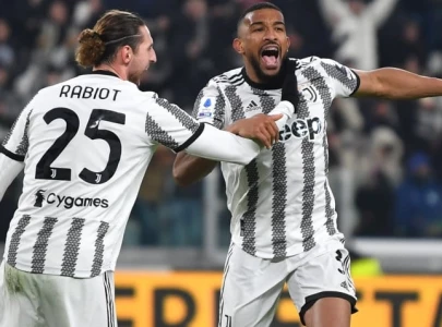 pogba returns as juventus fight back to win derby pogba returns as juventus fight back to win derby
