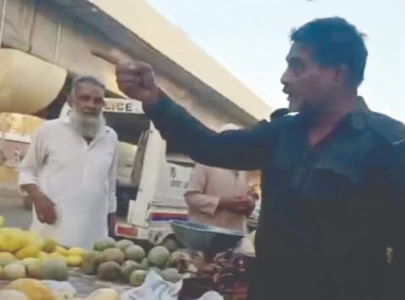 melon extortion lands cops in hot water