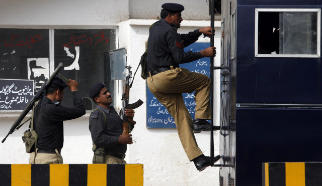 police arrest man for links to faisal shahzad police arrest man for links to faisal shahzad