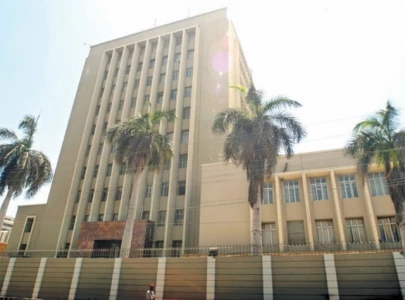 policy rate unchanged at 11 5