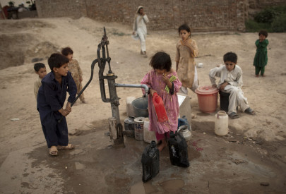 pakistan likely to miss most targets