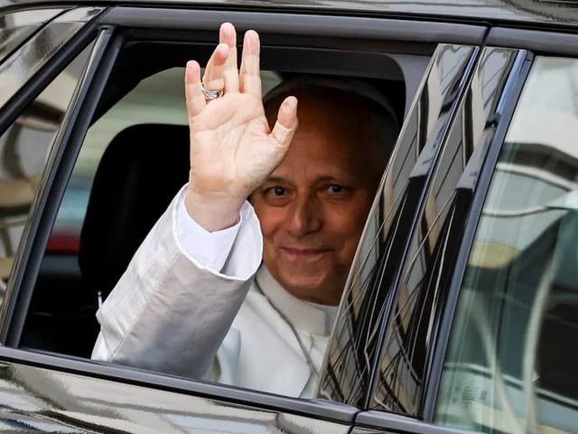 pope leo waves from inside a car as he leaves gemelli hospital following his lung surgery and cancer diagnosis in rome italy october 17 2026 photo reuters pope leo waves from inside a car as he leaves gemelli hospital following his lung surgery and cancer diagnosis in rome italy october 17 2026 photo reuters