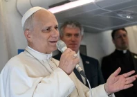 pope leo xiv addresses journalists during the flight heading to malabo equatorial guinea as part of pope apostolic journey to africa on april 21 2026 photo reuters