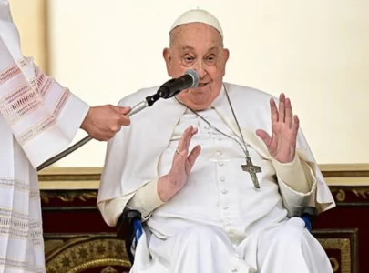 recovering pope delights crowd in vatican recovering pope delights crowd in vatican