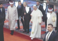 pope leo xiv visits the sultanahmet mosque known as the blue mosque in istanbul photo reuters