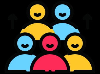 uk population to hit 72 5 million by 2032