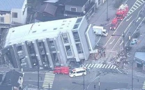powerful 7 6 quake strikes off japan powerful 7 6 quake strikes off japan
