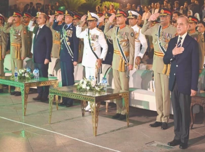 pm asks india to bury the hatchet