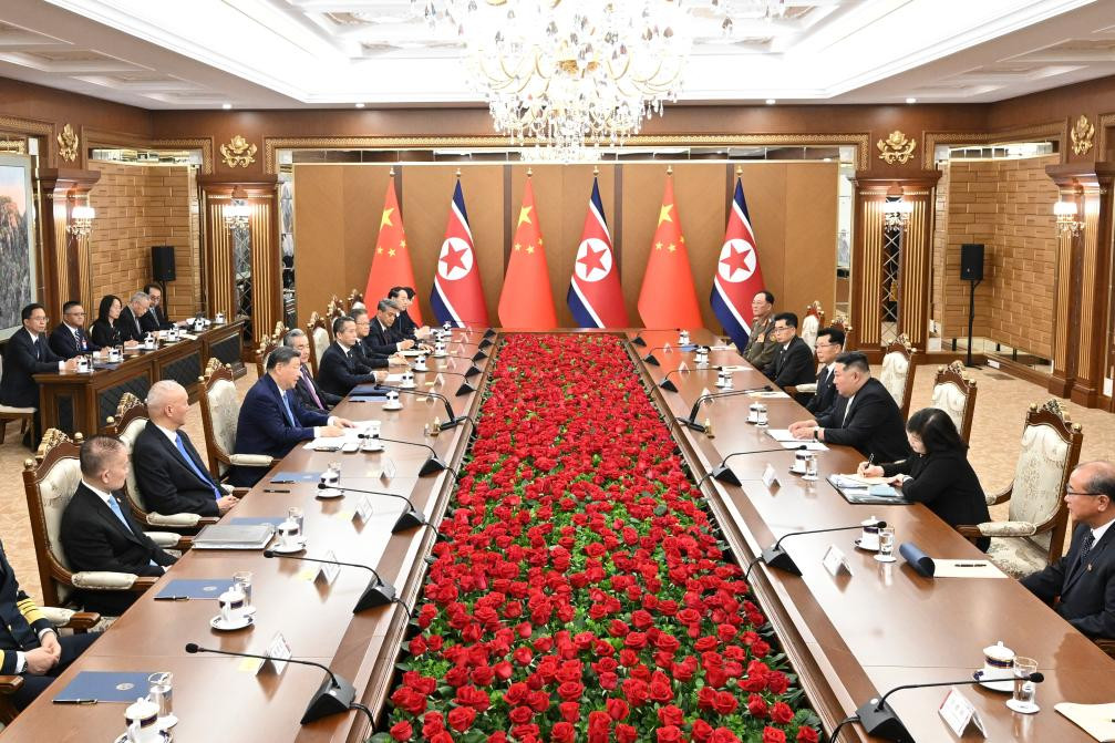 Xi Jinping, general secretary of the Communist Party of China Central Committee and Chinese president, holds talks with Kim Jong Un, general secretary of the Workers' Party of Korea and president of the State Affairs of the Democratic People's Republic of Korea (DPRK), at the Kumsusan State Guesthouse in Pyongyang, the DPRK, June 8, 2026. PHOTO: XINHUA