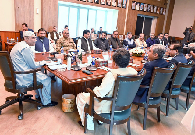 zardari backs political dialogue in balochistan zardari backs political dialogue in balochistan