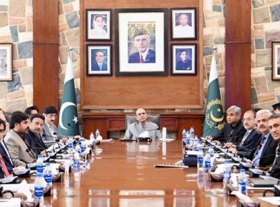 president orders holistic approach to uproot crimes in sindh president orders holistic approach to uproot crimes in sindh