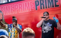 logan paul and ksi donate prime hydration to los angeles firefighters battling wildfires