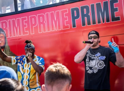 logan paul and ksi donate prime hydration to los angeles firefighters battling wildfires