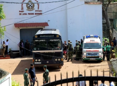 clashes escalate at sri lanka prison to leave 25 dead many more injured clashes escalate at sri lanka prison to leave 25 dead many more injured