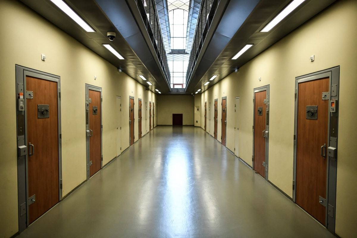 A picture taken on April 12, 2019 shows corridors in the Sante prison in Paris renovated after four years of works. France's ex-president Nicolas Sarkozy became the first former head of an EU state to be jailed on October 21, 2025, proclaiming his innocence as he entered the Paris Sante prison. PHOTO: AFP