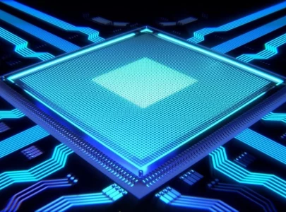 engineers unveil light based chip that boosts ai efficiency up to 100 fold engineers unveil light based chip that boosts ai efficiency up to 100 fold