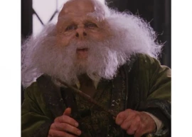 warwick davis returns as professor flitwick in hbo harry potter series warwick davis returns as professor flitwick in hbo harry potter series