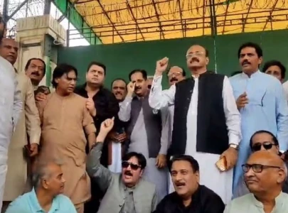 suspension of 11 opposition members sparks uproar in punjab assembly suspension of 11 opposition members sparks uproar in punjab assembly