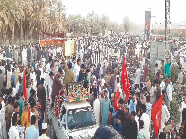 protest gather at the babarloi bypass in khairpur district photo express protest gather at the babarloi bypass in khairpur district photo express